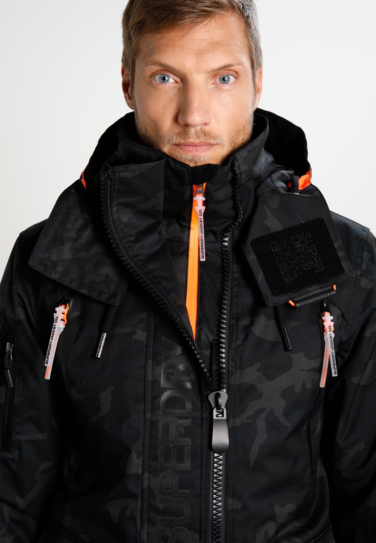 superdry snow shadow