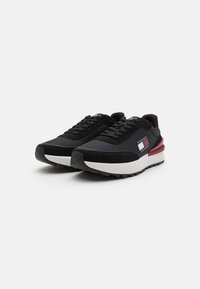 Tommy Jeans TECHNICAL RUNNER - Zapatillas - rouge