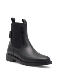 Melnas ādas Čelsijas zābaki ar elastīgām sānu paneļiem, noapaļota purngalu formas, zema bloku papēža un cilpām ērtai uzvilkšanai. Gluda virsma, minimālisma dizains.