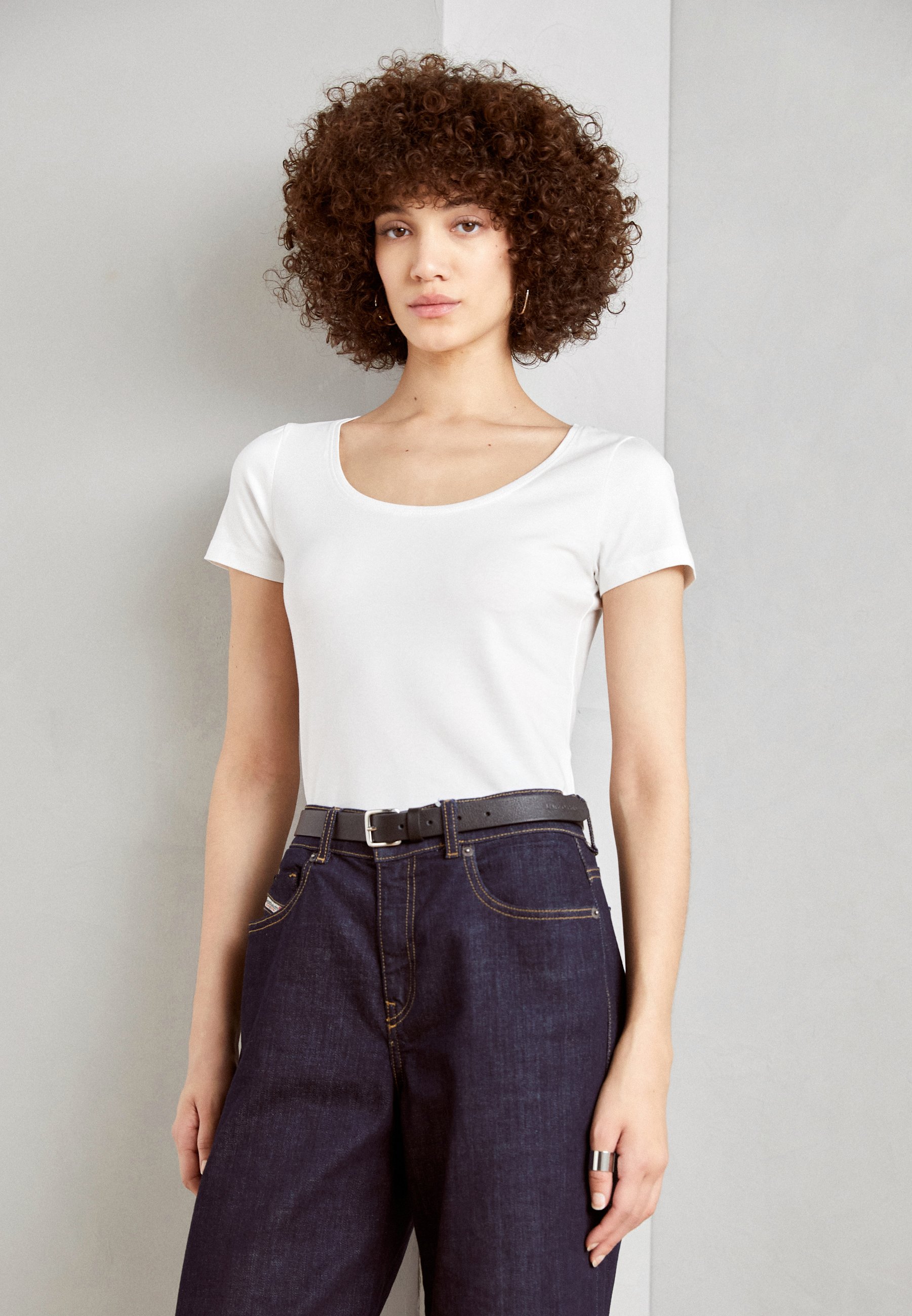 売れ筋商品|||アンナ フィールド Tシャツ レディース トップス 3 PACK - Basic T-shirt - white/navy/light grey melange Anna Field 3 PACK - T-shirt basic - white/navy/light grey