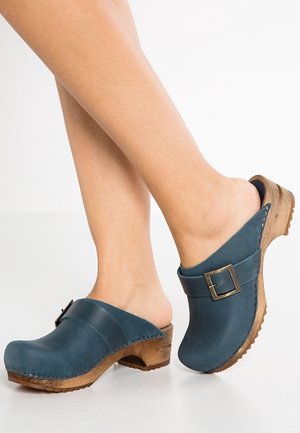 Sanita Drewniaki i Chodaki