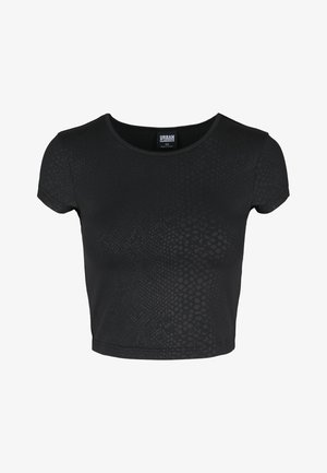 Melnā īsā krekla augšdaļa, izgatavota no elastīga auduma ar smalku faktūru. Iezīmes: apaļa kakla izgriezums un īsas piedurknes.