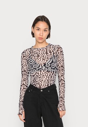 Welche Kriterien es bei dem Kaufen die Hautfarbenes langarmshirt zu beurteilen gibt