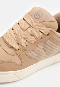 Michael Kors Sneakersy niskie