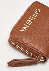 Valentino Bags SPECIAL MARTU - Carteira - cognac
