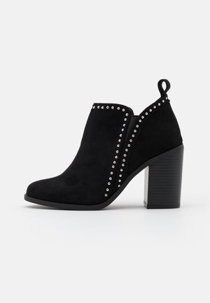 High Heel Stiefelette - black