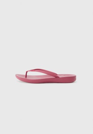 Pool shoes - ruby