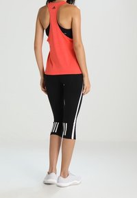 adidas Performance T-Shirt sport - coral