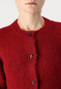 Vero Moda VMNOVAH LS O-NECK BUTTON NOOS - Gilet - winetasting