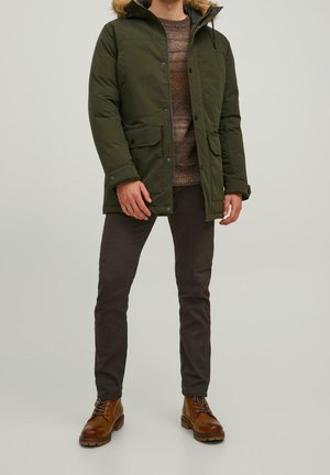 Wintermantel - mottled olive