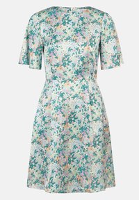 Blumenkleid mit kurzen Ärmeln, auf einem grünen Hintergrund mit mehrfarbigen Blumendrucken. Glatte, satinähnliche Textur, knielanges Design.