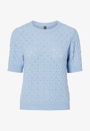 Jasnoniebieski krótki sweter z dzianiny z delikatnym wzorem liści oraz ściągaczami na rękawach, kołnierzu i dole.