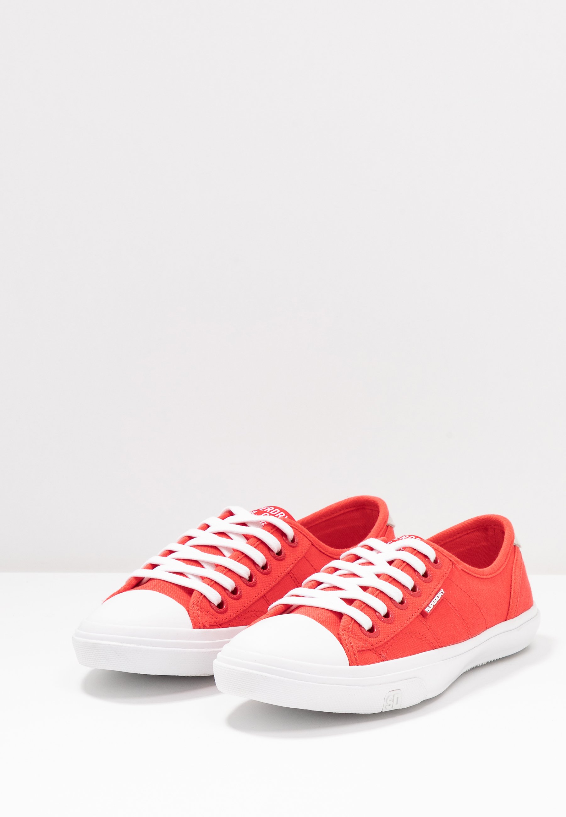 Superdry PRO CLASSIC Joggesko hibiscus Zalando.no Superdry PRO CLASSIC Joggesko hibiscus Zalando.no