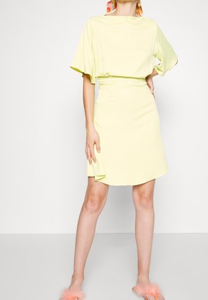 Vestido informal - light green