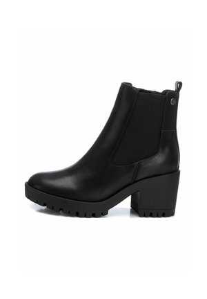 Botines con plataforma - black