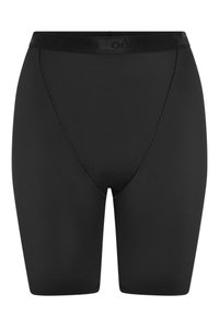 Musta urheilushortsit, joissa on sileä elastinen vyötärö, jossa on kohokuvioitu brändäys, keskitaihin saakka ulottuva pituus ja tyylikäs, vartalonmyötäinen muotoilu.