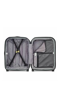 Valigia nera con interni grigi, dotata di cinghie incrociate, tasche con zip e scomparti in rete per un'organizzazione ottimale.