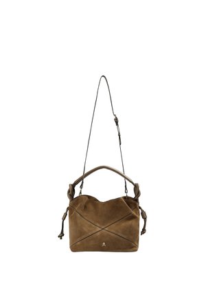 Bolso de mano de ante marrón con correa de hombro ajustable, detalles anudados en los laterales y pequeño logotipo metálico en el centro frontal.
