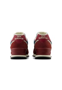 New Balance 574 - Trainers - red