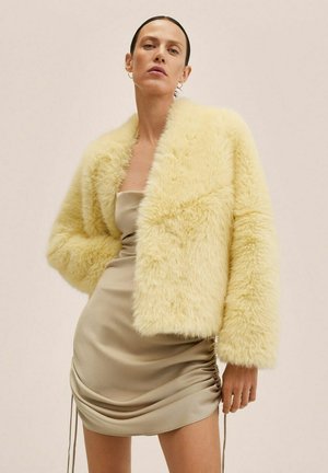 TANGO - Winter jacket - pastel yellow