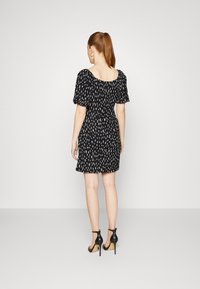 Vero Moda Vestido informal - black