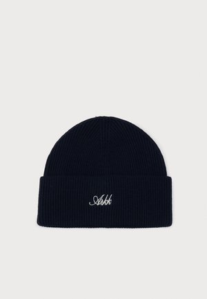 Sort ribstrikket hue med opbukket kant og hvidt broderet "Arkk" logo i midten foran.
