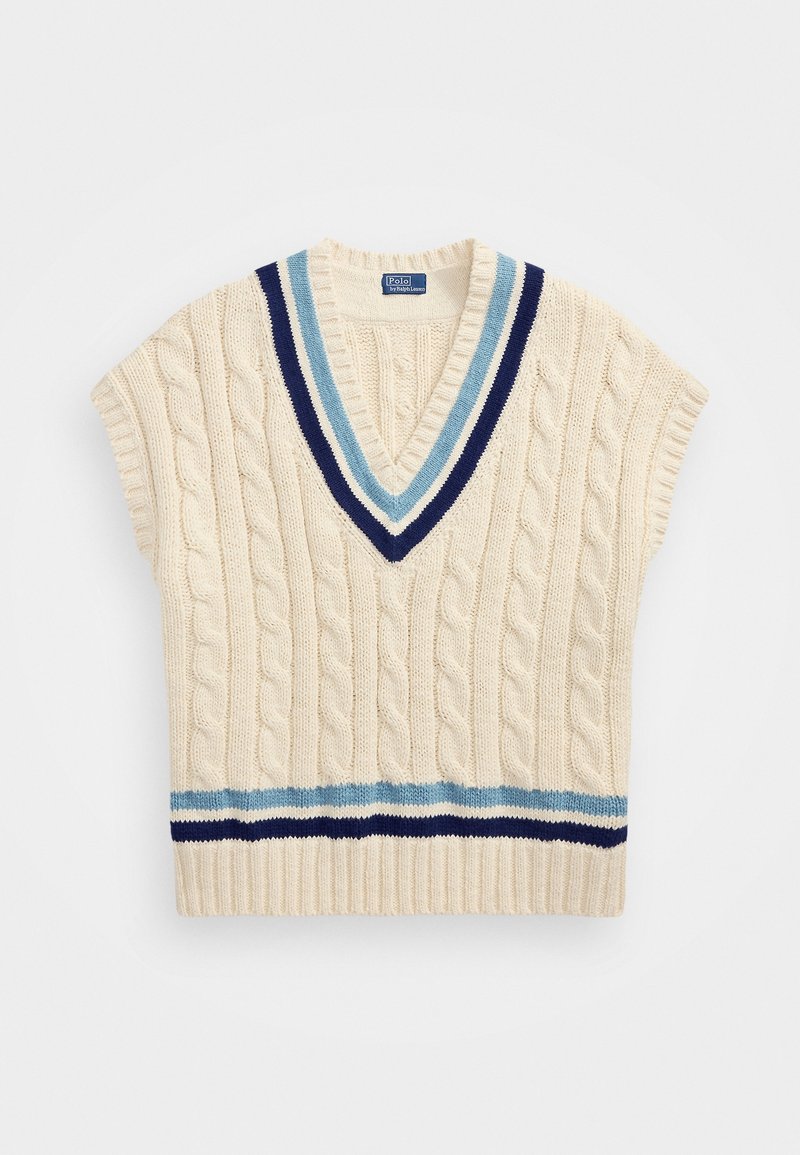 Gilet sans manches en tricot torsadé crème avec col en V et rayures bleues et marine sur le col et l'ourlet.