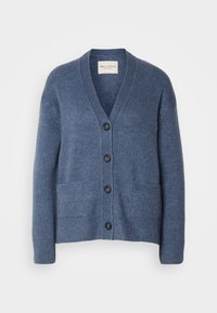 Unausgewählt, hazy blue