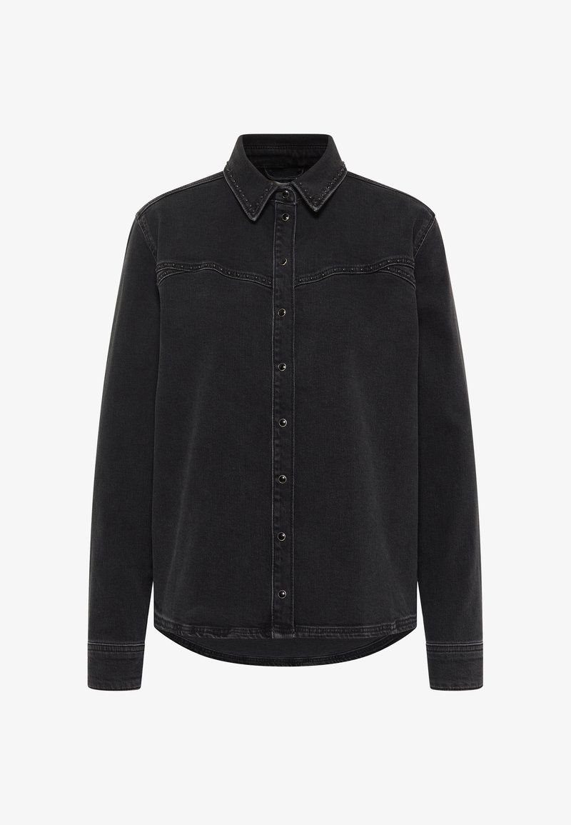 Chemise en denim noire avec un devant boutonné, un col pointu et deux poches sur la poitrine avec des accents cloutés. Manches longues avec poignets boutonnés.