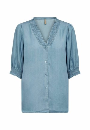Lyseblå chambray-bluse med V-udskæring, smockede ærmer og knaplukning foran. Har rynkede detaljer langs udskæringen.