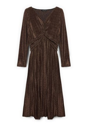 Błyszcząca brązowa sukienka z długimi rękawami i dekoltem w serek. Posiada skręcony detal na gorsecie oraz rozkloszowaną spódnicę z teksturą i fałdami.