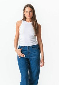 Δεν επιλέχθηκε, white