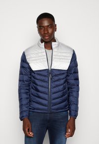 Jack & Jones JJEHERO PUFFER COLLAR - Vinterjakke - navy blazer/glacier gray