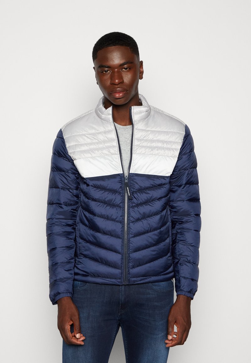 Jack & Jones JJEHERO PUFFER COLLAR - Vinterjakke - navy blazer/glacier gray