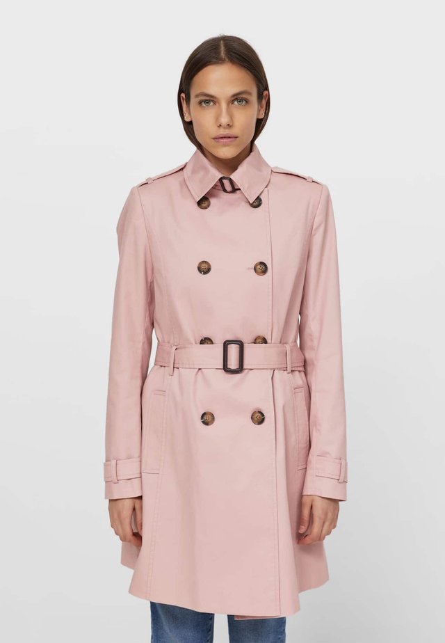 stradivarius trenchcoat