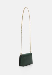MICHAEL Michael Kors JET SET FLAP - Pochette - bosco