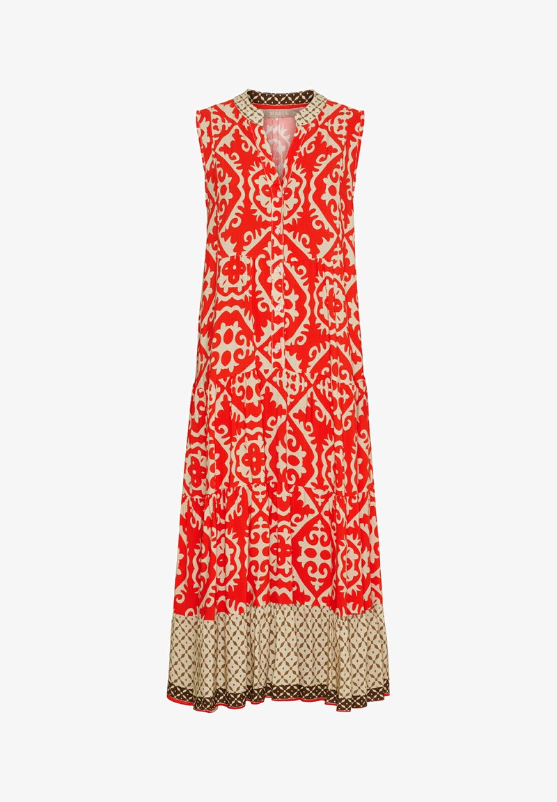 Rød ærmeløs kjole med cremefarvede blomster- og geometriske mønstre, V-udskæring, knaplukning og en lagdelt kant med et mønstret beige bånd.