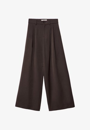 Braune Hosen mit weitem Bein, Falten, Gürtelschlaufen, Knopfverschluss und tailliertem Bund, auf weißem Hintergrund präsentiert.