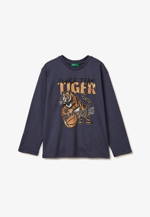 Marineblauw longsleeve T-shirt van katoen met een afbeelding van een tijger die een basketbal dribbelt, met de teksten "POWER TEAM TIGER" en "BASKETBALL LIFE 1965."