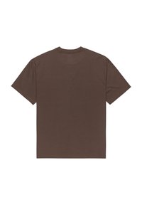 Brun kortærmet T-shirt lavet af blødt bomuld med klassisk rund hals og lige pasform, der har en glat tekstur og ingen grafik.
