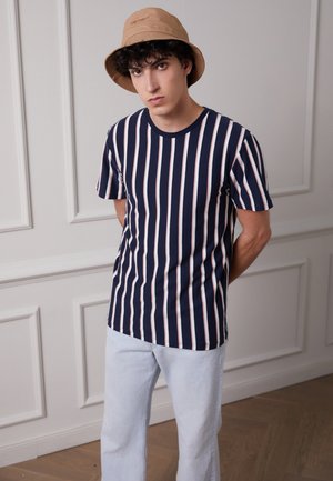 NECK TEE - T-shirt con stampa - sky captain