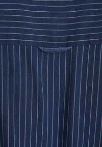 Jan Vanderstorm NALLE - Hemd - dunkelblau gestreift