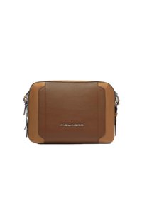 Braune Leder-Umhängetasche mit strukturierter Oberfläche, mit silbernem Logo, Reißverschluss und glatten Kanten. Inklusive verstellbarem Riemen.