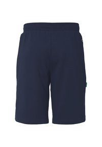 Shorts de sport bleu marine en tissu lisse. Dotés d'une taille élastique et d'un petit logo vert sur le côté. Design simple et fonctionnel.