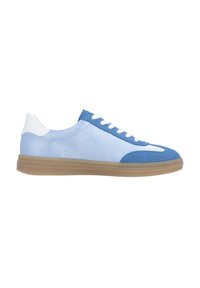 Blauer und hellblauer Sneaker mit weißen Akzenten, Gummisohle, strukturiertem Wildleder und glattem Stoff, mit weißen Schnürsenkeln und abgerundetem Zehendesign.