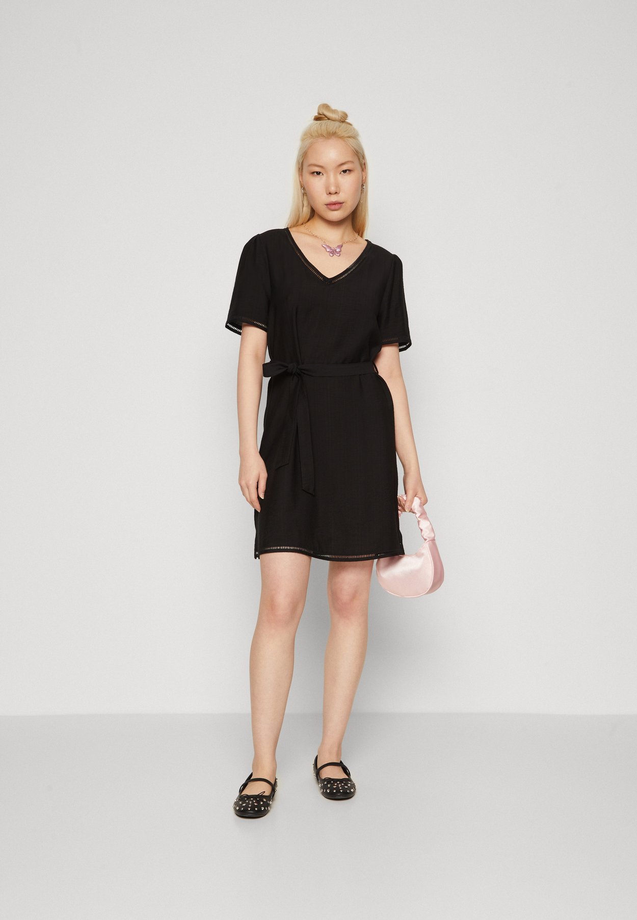 ONLCELINE PAULA V NECK DRESS LIFE