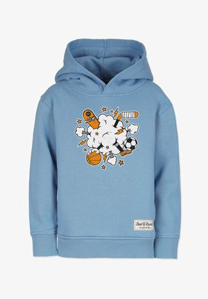 Lys blå hoodie lavet af blødt stof, med et farverigt graphic med sports elementer som et skateboard, en fodbold og en basketball.