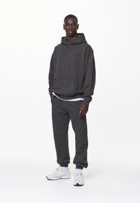 Pegador LOGO JOGGER - Træningsbukser - washed volcano grey