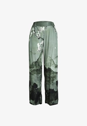 Pantalones holgados con cintura elástica que presentan un diseño escénico de montaña y flores en verde y negro.