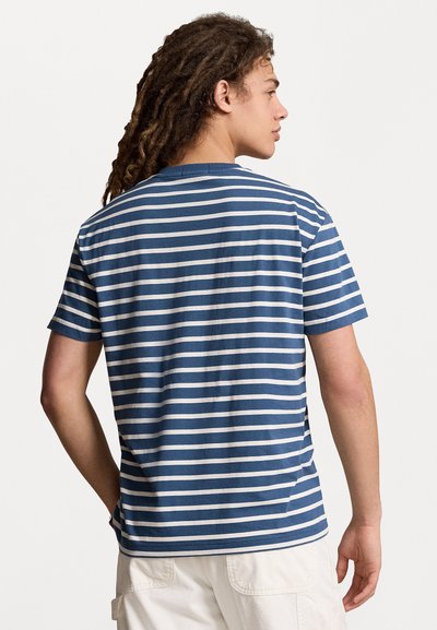 Polo Ralph Lauren CLASSIC FIT STRIPED JERSEY T-SHIRT - Apdrukāts T-krekls - clancy blue/nevis